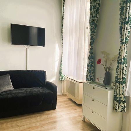 Silentium City Apartman Sarvar Exterior photo